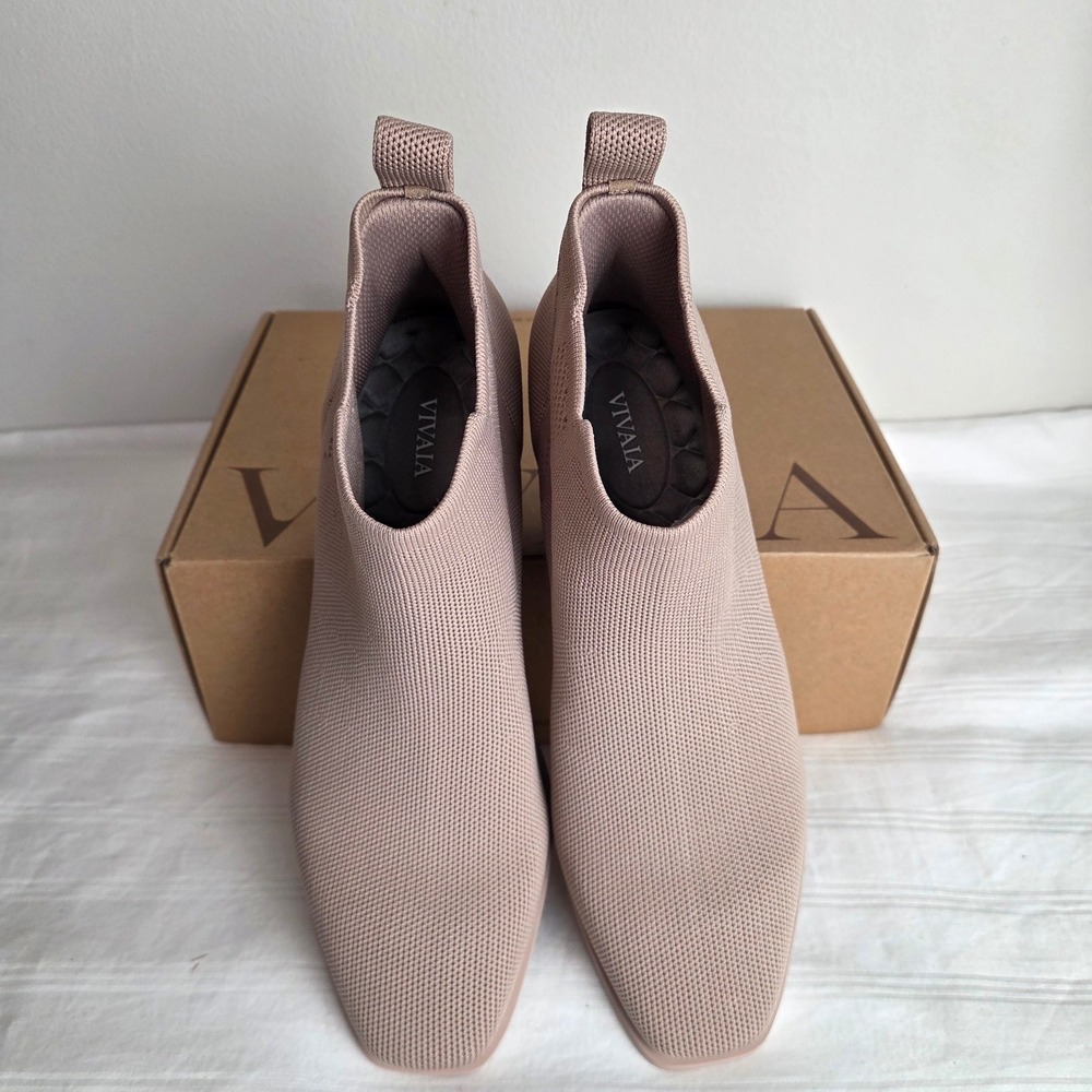 VIVAIA Ryan Warm Taupe Water Repellent Knit Slip-On Ankle Boots US 8.5 EU 39.5 - Picture 13 of 16
